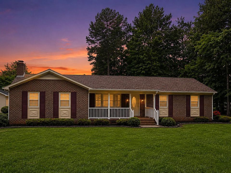 1st image of 260 Cooke Circle