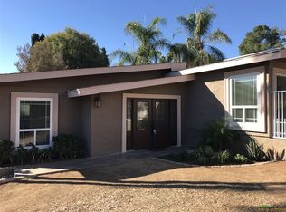 2135 Rancho Verde Dr, Escondido, CA 92025