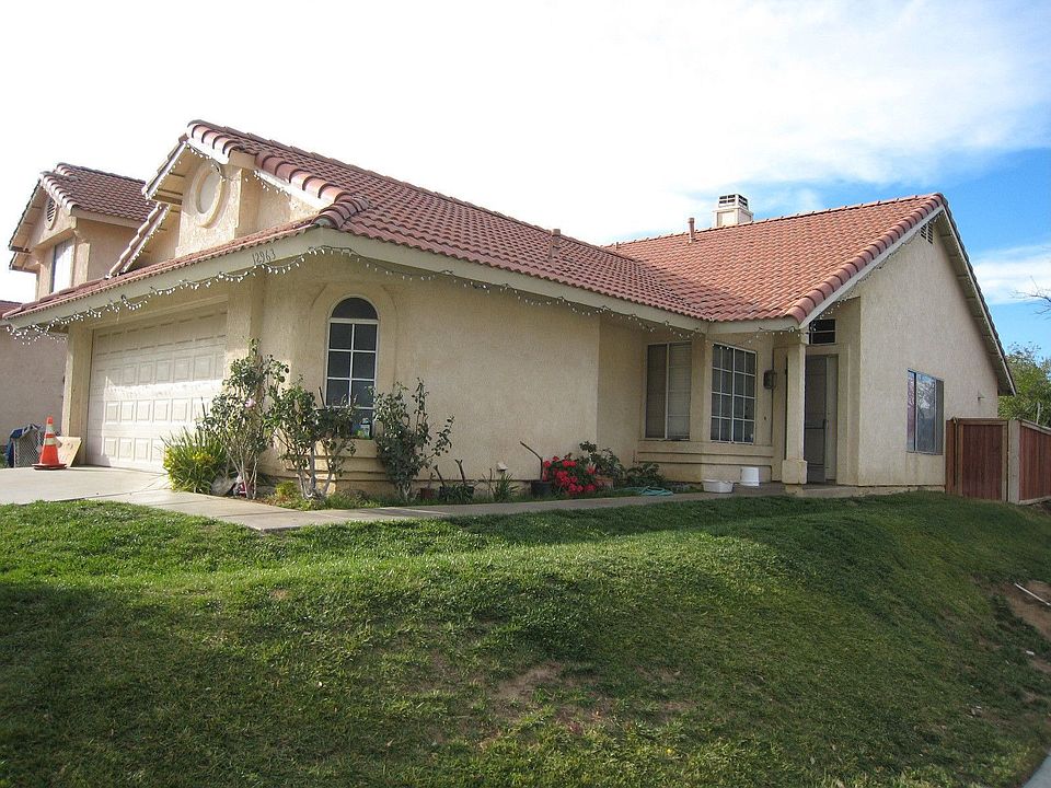 COMPLIMENTS OF PARK PLACE REAL ESTATE