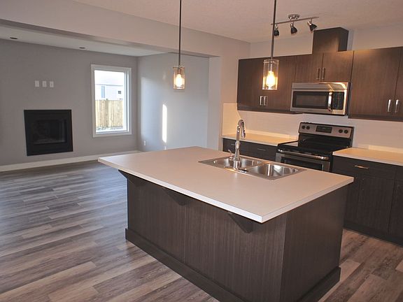 3 178 Radcliffe Wynd_03302018