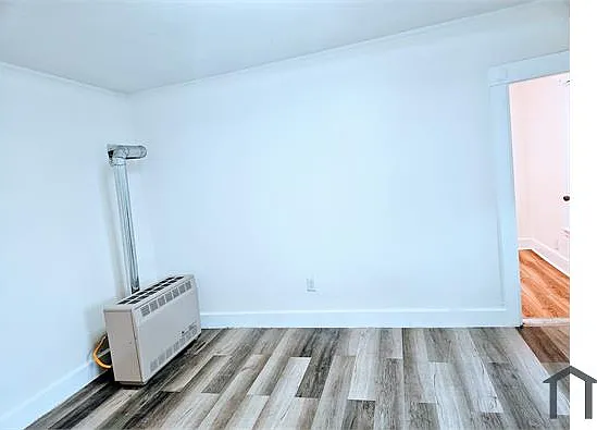 3 bed, 800 sqft, $2,200 — Photo 4