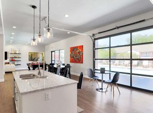 1021 S Razorback Rd #936102, Fayetteville, AR 72701