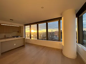 Rented by Nest Seekers International