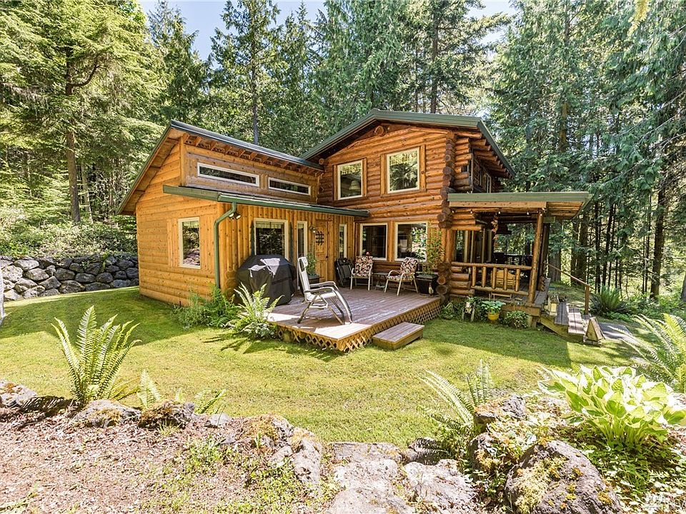 1st image of 765 Lost Mountain Ln