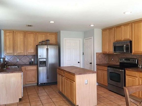 5th image of 5205 Parkplace Dr