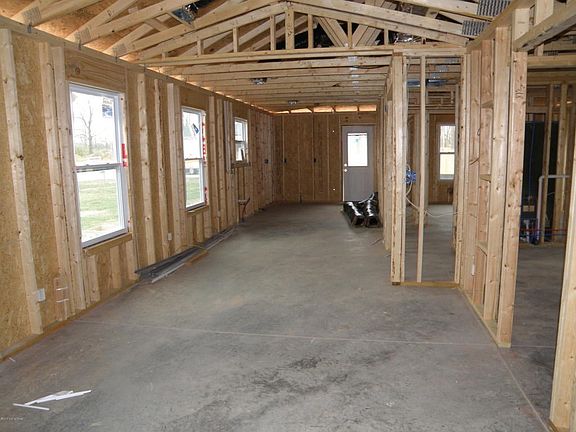 Living rm, Dimimg area, Kitchen