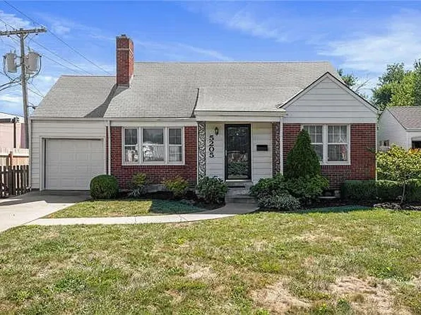 5205 Linden St, Roeland Park, KS 66205