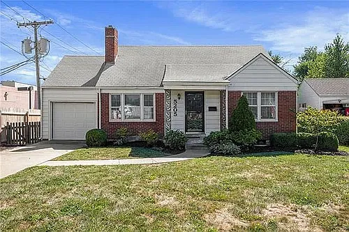 5205 Linden St Photo 1