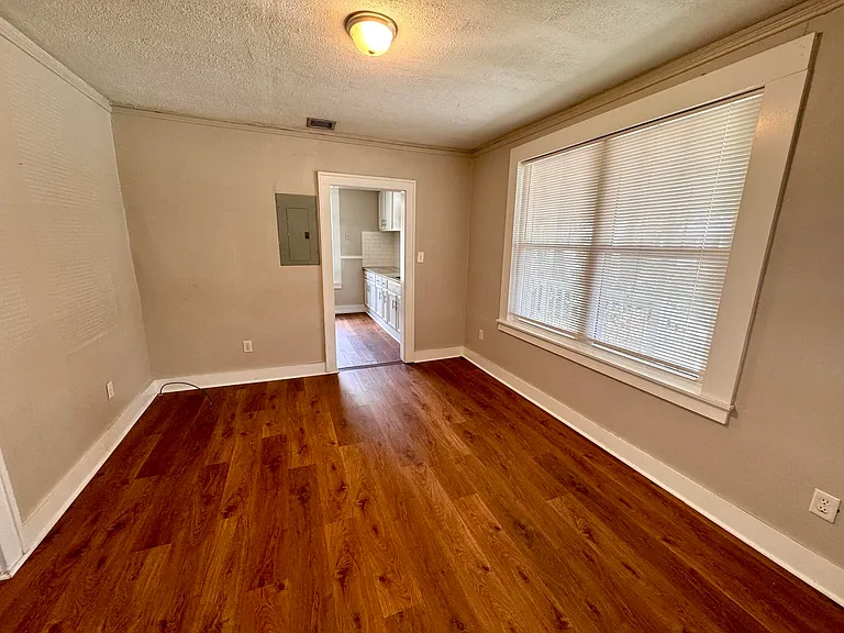 3538 Admiral Dr — Photo 9