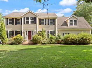 20 Grace Ln, Stoughton, MA 02072