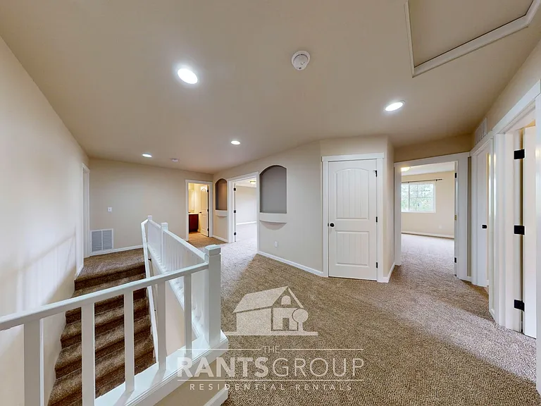 7084 Bailey St SE — Photo 14
