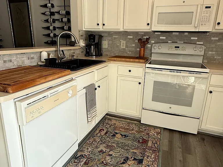 8850 Gerren Ct — Photo 8