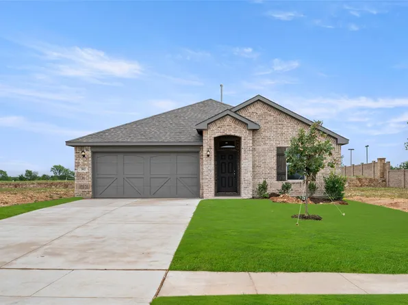 302 Camryn Way, Cleburne, TX 76036