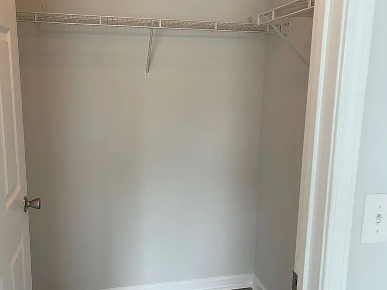 5201 Fairington Ridge Cir — Photo 10