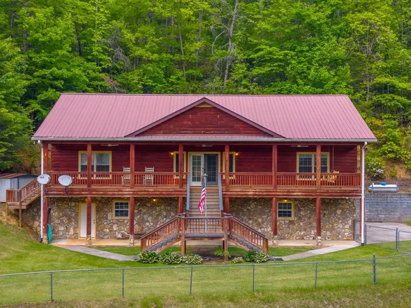 155 Mountain Laurel Road, Robbinsville, NC 28771