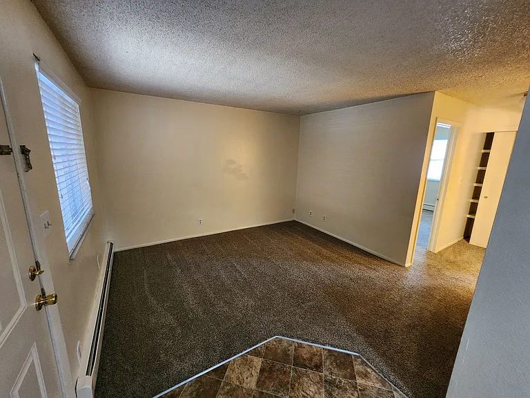 1931 11th Avenue — Photo 10