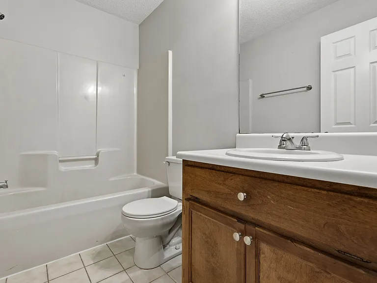 1402 Catherine Dr #A — Photo 12