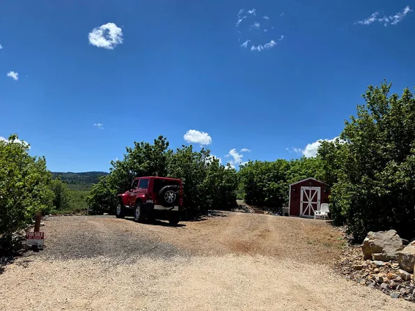 1136 N Trapper Loop, Garden City, UT 84028