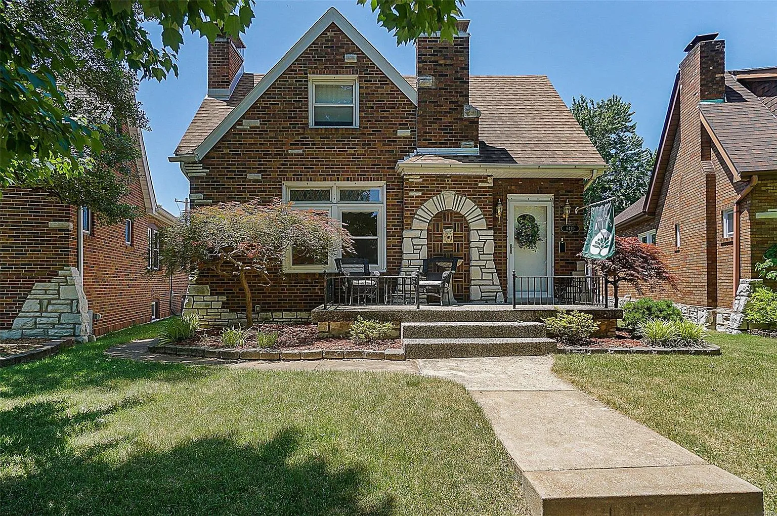 6420 Winona Ave photo 1