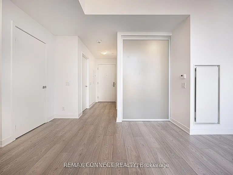 120 Parliament St #704 — Photo 6
