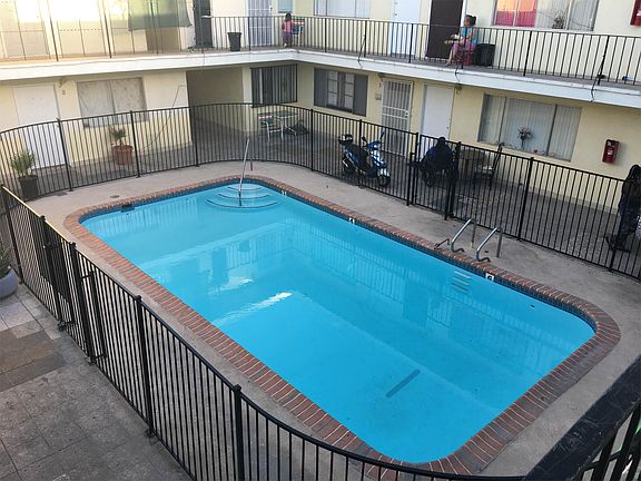 5th image of 2565 Lynnwood St APT 20