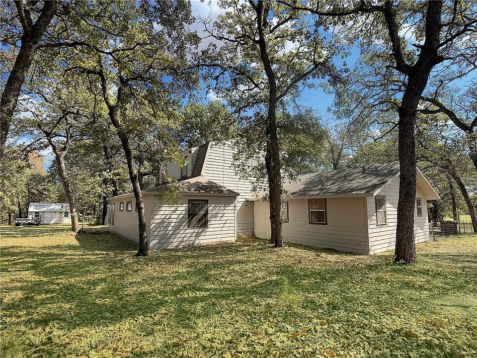 1st image of 13256 Wooded Acres Dr