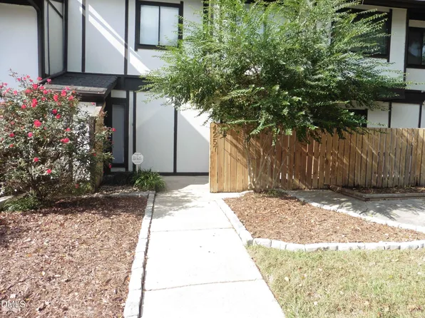 4257 Lake Ridge Dr, Raleigh, NC 27604