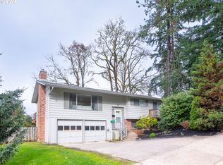 425 Kingswood Ave, Eugene, OR 97405