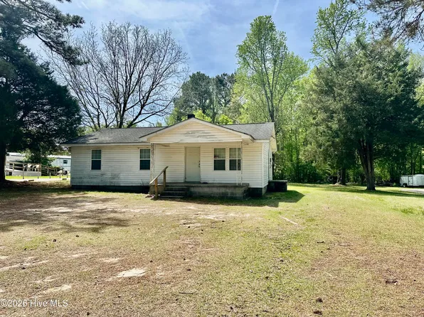 1027 Nc Hwy 305, Aulander, NC 27805
