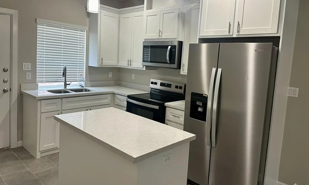 Building Photo - 2508 E Israel Ave #1