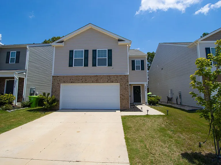 2034 Elmridge Rd — Photo 1