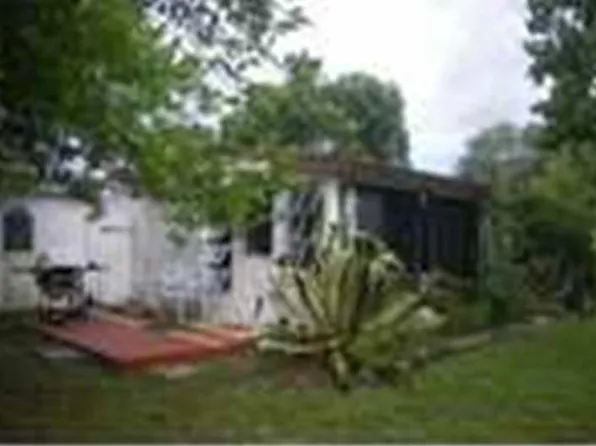 9371 Bob Cat Dr, Weeki Wachee, FL 34613