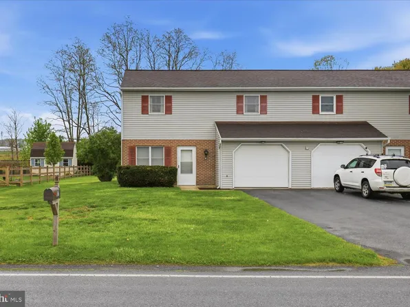 107 N Line Rd, Stevens, PA 17578
