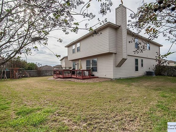 3rd image of 2447 Dimmitt Dr