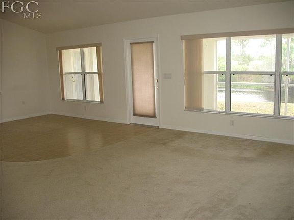 5th image of 4128 NE 14th Pl
