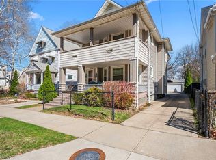 1627 E 118th St, Cleveland, OH