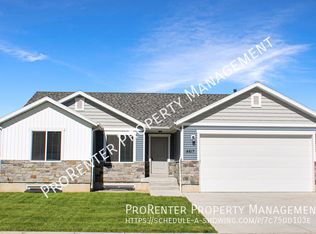 4617 Trailside Dr, Roy, UT 84067