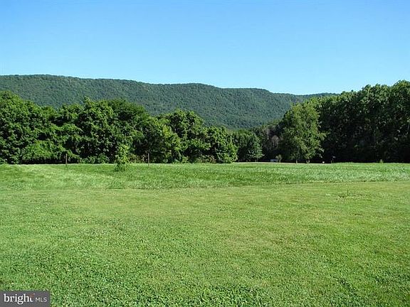 5th image of Misty Meadow Ln