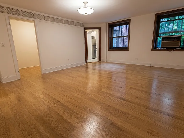 248 W 73rd St #1G — Photo 5