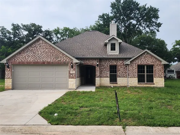 109 Vaughn Ln, Quinlan, TX 75474