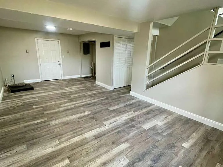 1308 Red River Dr — Photo 15
