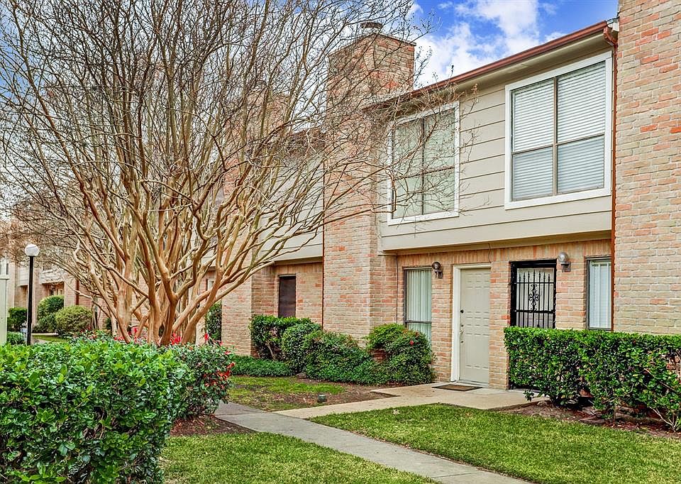 1st image of 2120 Wilcrest Dr APT 102