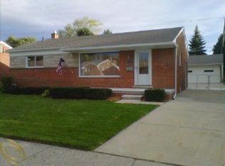 8589 Cardwell St, Westland, MI 48185