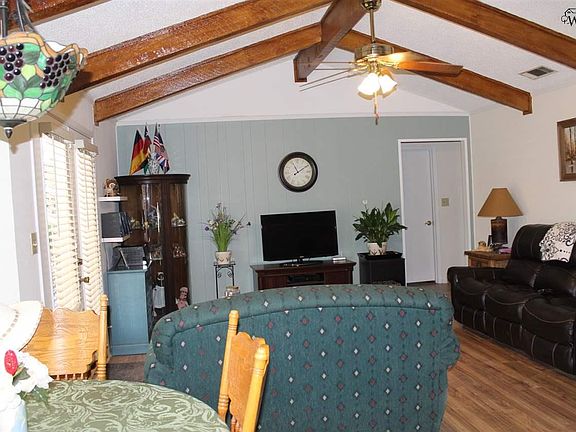 4th image of 919 Foley Ave