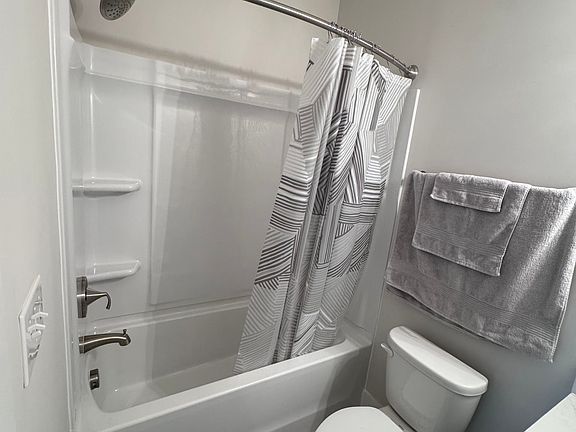 3rd image of 408 Nathaniel Way #1