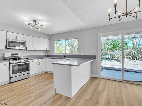 5th image of 4770 Marnell Dr
