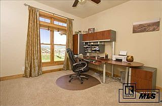4th image of 1118 Longview Cir