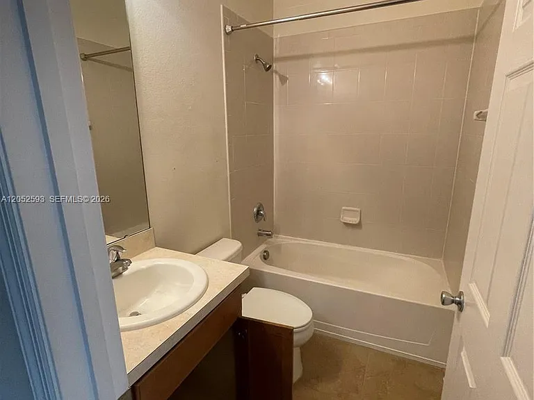 9038 Shepton St — Photo 15