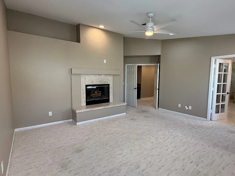189 Bethany St — Photo 31