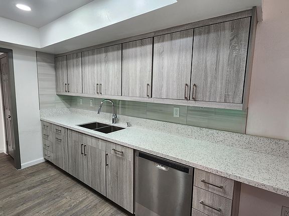 3rd image of 32900 Cathedral Canyon Dr Unit A